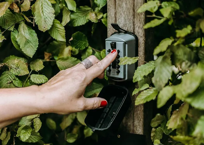 Marcel De Business & Travel Bed & Breakfast