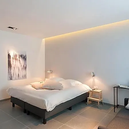Marcel De Business & Travel Bed & Breakfast 5*