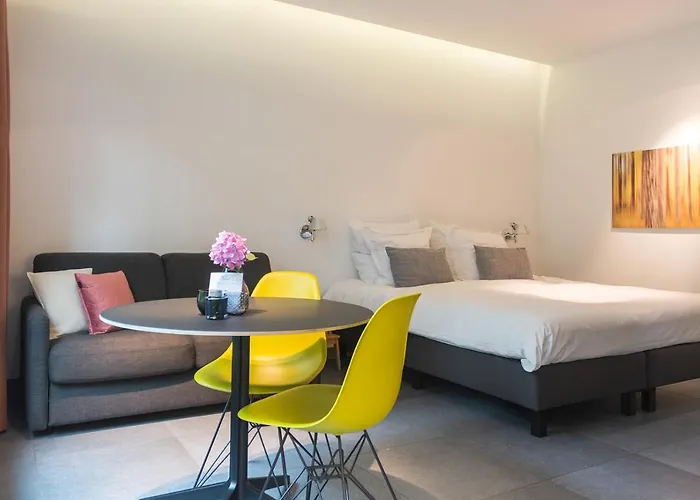 Marcel De Business & Travel Bed & Breakfast 5*