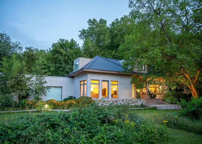 Marcel De Business & Travel Bed & Breakfast